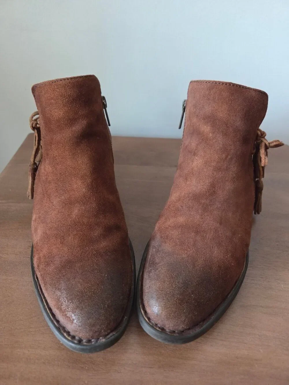 EUC BORN GENUINE LEATHER BROWN STACKED HEEL BOOTIE SHOES SIZE 9.5